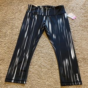 Reebok Skinny Capri Leggings NWT